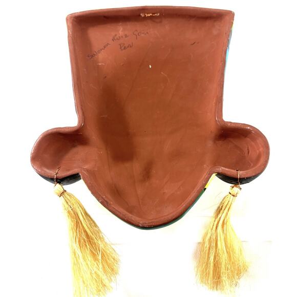 Salomon Ruiz Soiu Hand Painted Peruvian Folk Art Wall Mask w/ Tassels – Signed - Picture 7 of 8